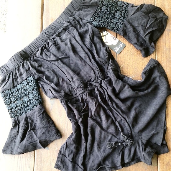 Pants - FLORAL CROCHET ROMPER